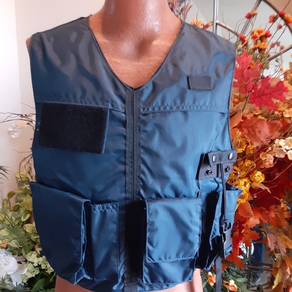SAFARILAND Jackets & Coats Safariland Tactical Armour Carrier Vest